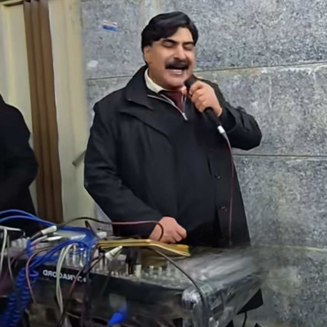 آهنگ جدید حسین انواری کاغذی رد کردمه سی تو بیایی